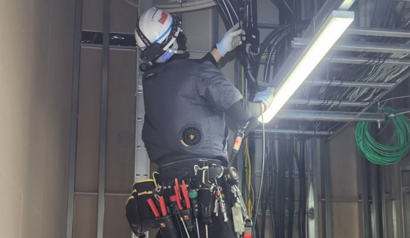 現代社会にかかせないライフライン=電気を支えます
